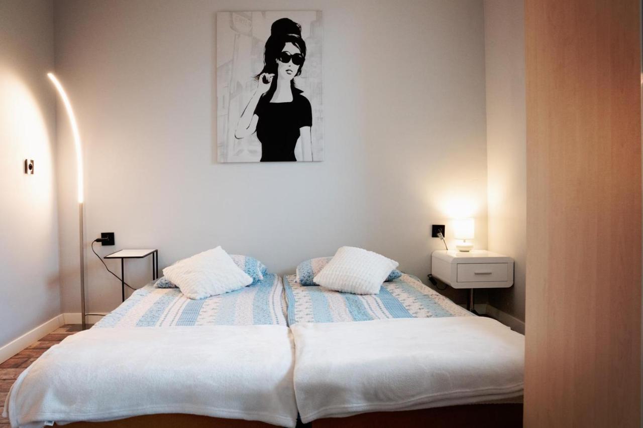 Apartamenty Na Wydmie Устка Екстер'єр фото
